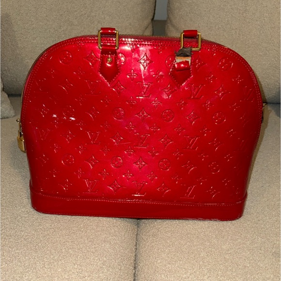 Louis Vuitton Alma MM Bag - Picture 2 of 14